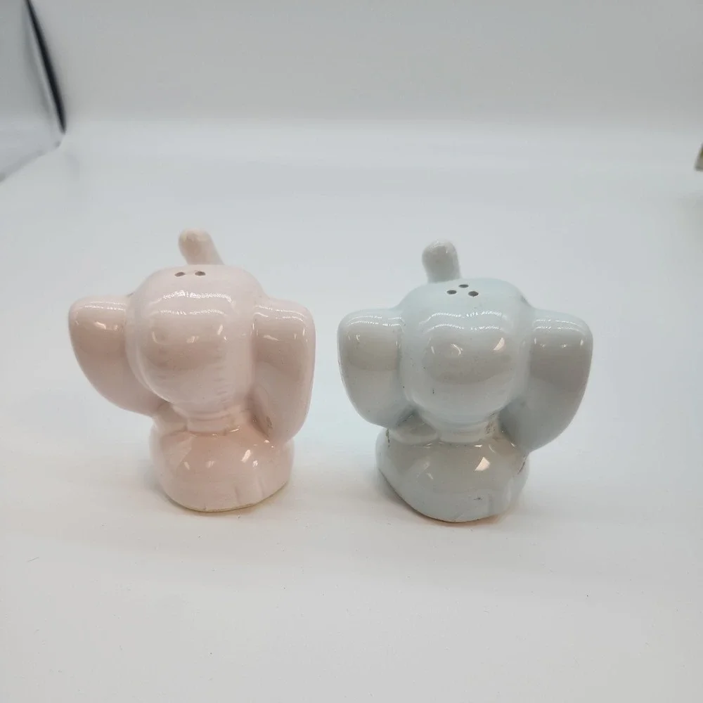Baby Elephants Salt Pepper Shakers with Stoppers Pink and Blue with Flowers VTG